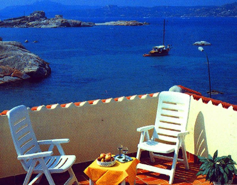 Hotel Nido D'Aquila La Maddalena  Buitenkant foto