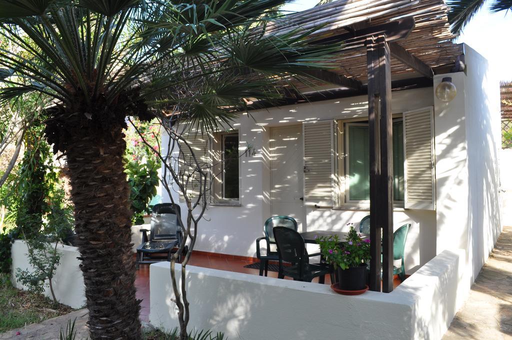 Hotel Nido D'Aquila La Maddalena  Buitenkant foto